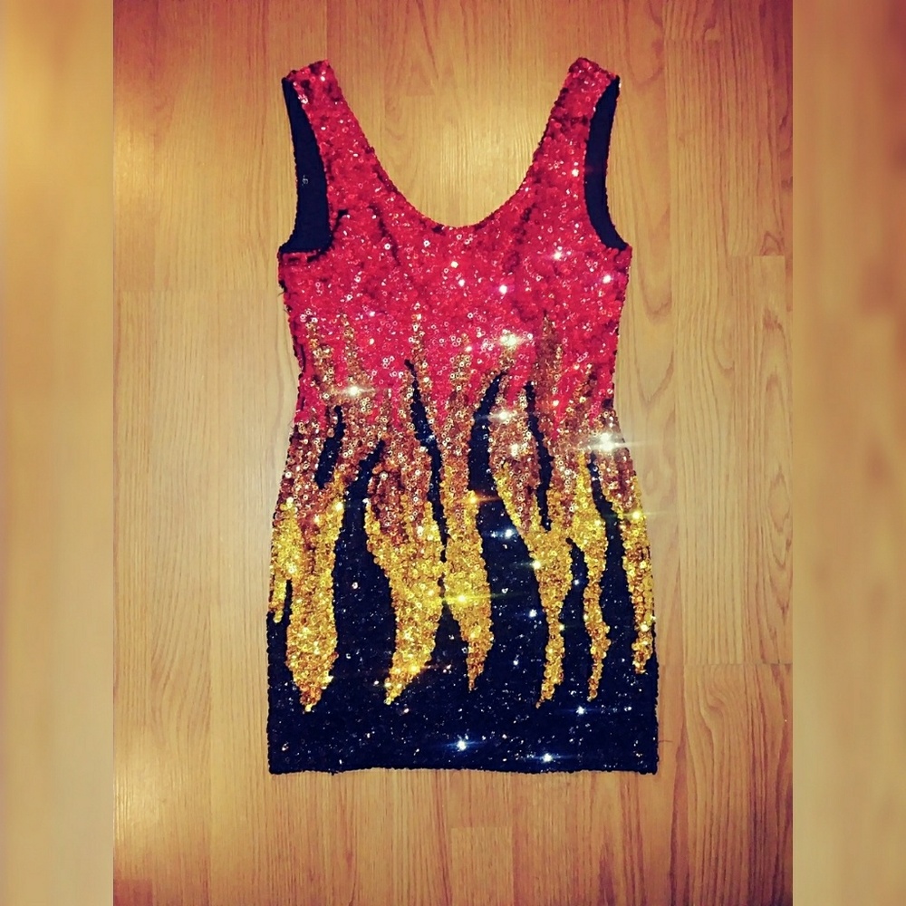 (New) Body-Con Style Dress by Millau